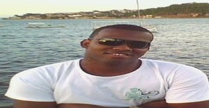 Negoroberto 35 anos Sou de Salvador/Bahia, Procuro Namoro com Mulher